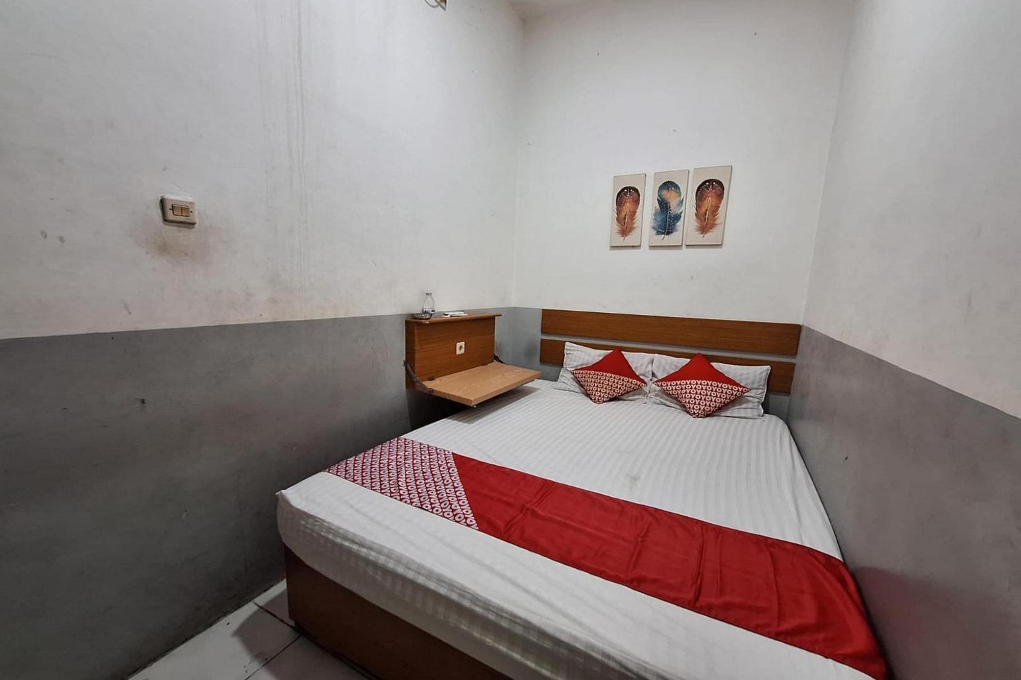 Oyo 93584 Rukotel South Tangerang Kültér fotó